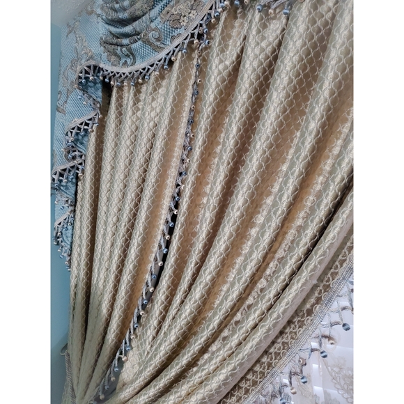 Luxury curtains 💫 - Picture 4 of 16